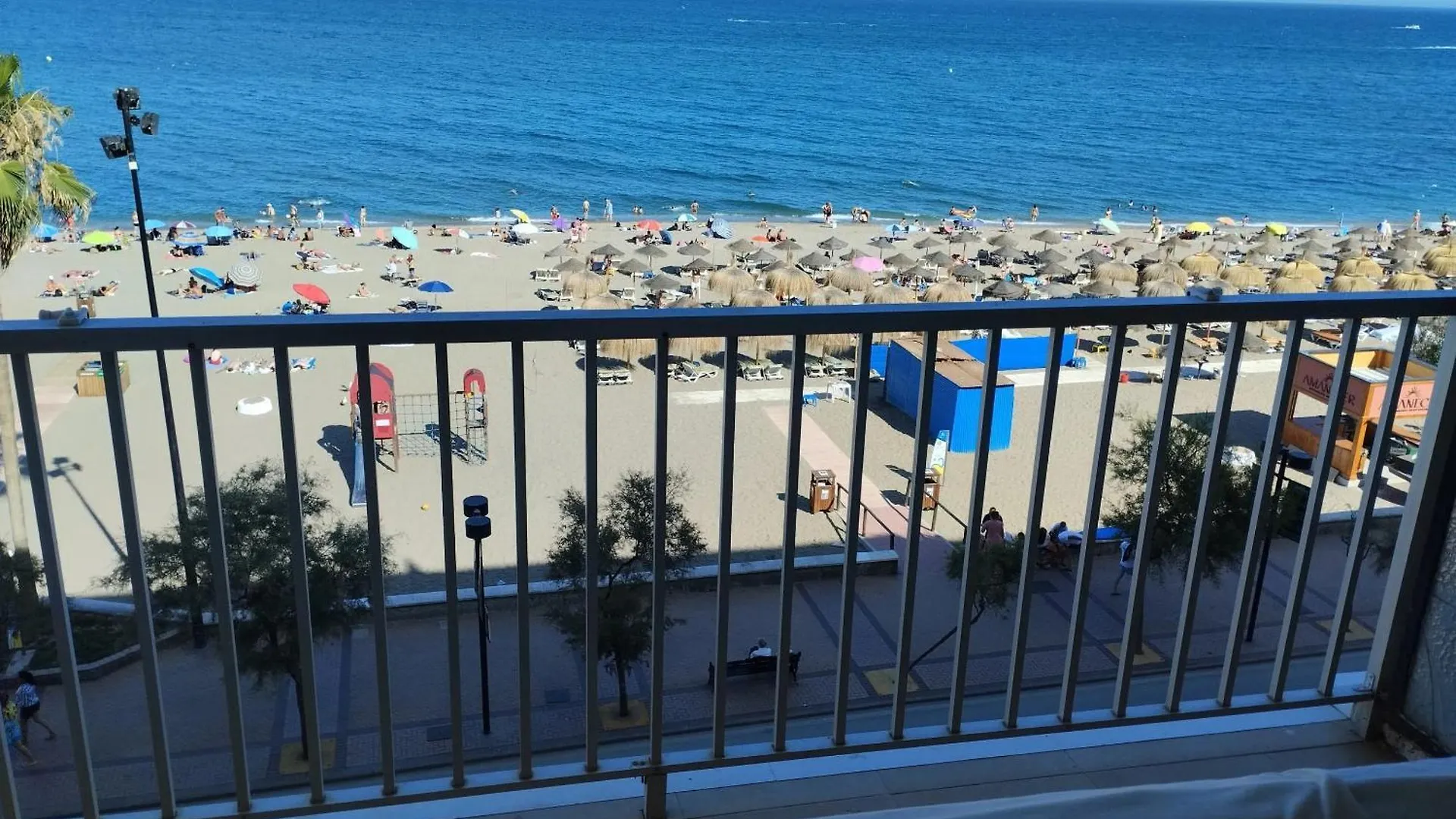 Spacious Apartment With Sea And Mountain Views In Fuengirola 95M² Španělsko