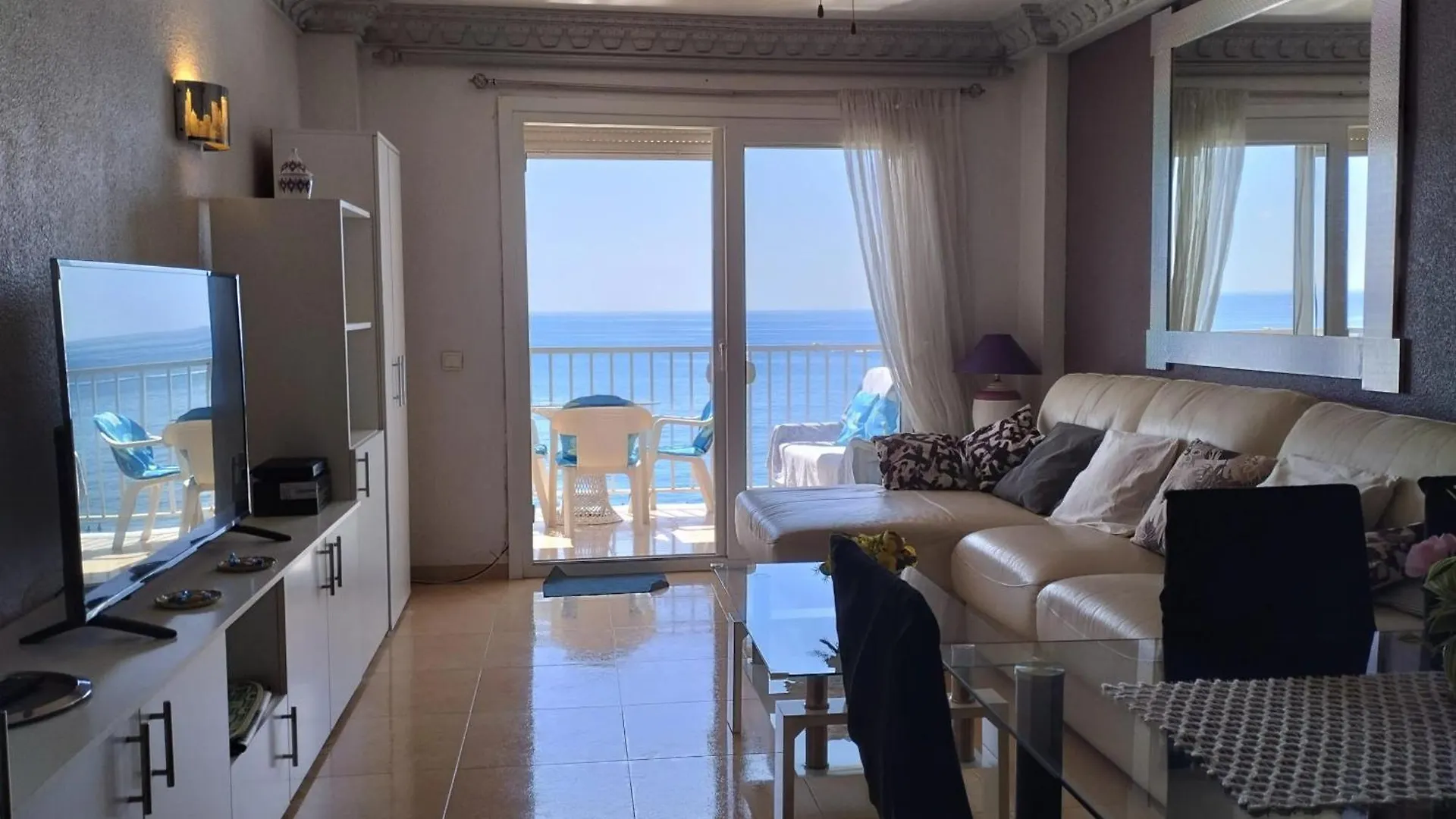Spacious Apartment With Sea And Mountain Views In Fuengirola 95M² Spain